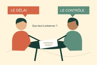 Deux personnages illustrés défendent le délai et le contrôle autour d’un même dossier sur une table.