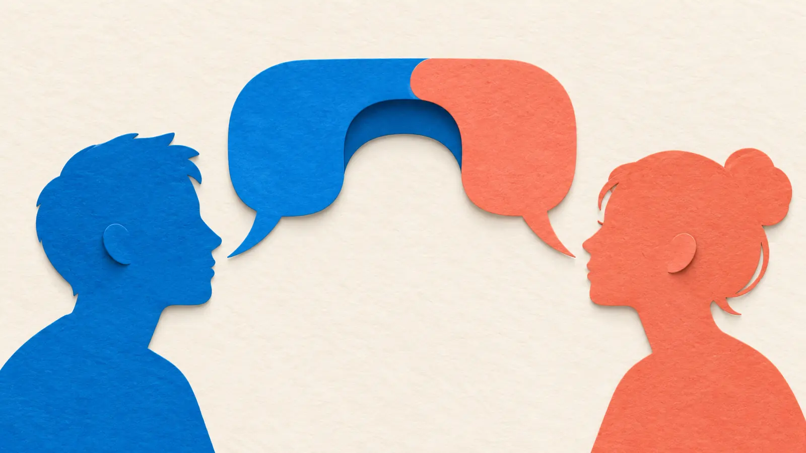 Illustration conceptuelle : Profils en papier découpé dont les bulles de dialogue forment un pont.